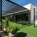 Appartamento 2 Bedroom Bali With Sea Views *