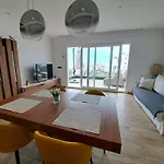 2 Bedroom Bali With Sea Views *
