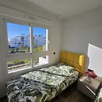 2 Bedroom Bali With Sea Views * Torrevieja