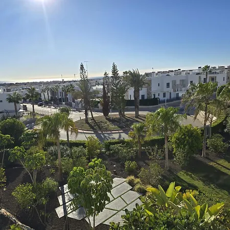2 Bedroom Bali With Sea Views Torrevieja