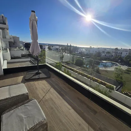 2 Bedroom Bali With Sea Views Apartmán Torrevieja