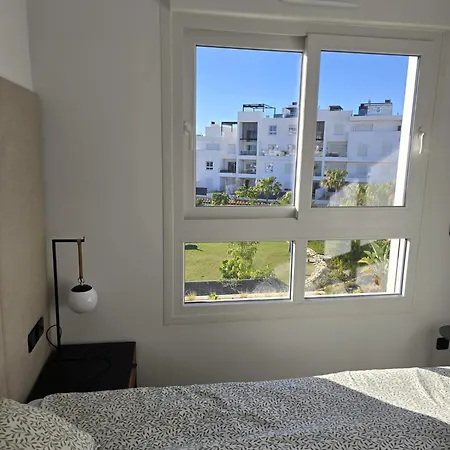 2 Bedroom Bali With Sea Views Апартаменты
