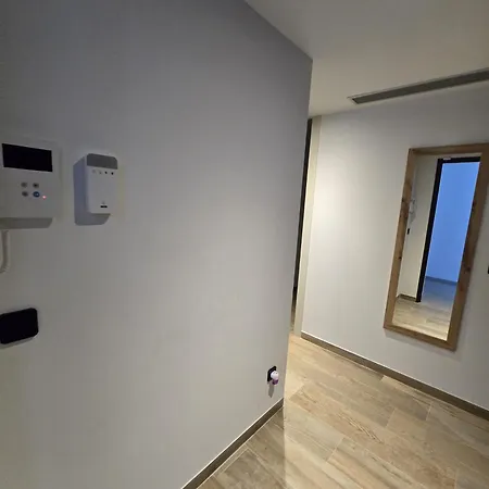 2 Bedroom Bali With Sea Views Апартаменты Торевьиа